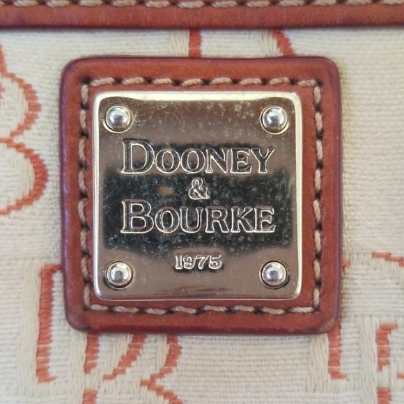 Wristlet - Picture 2 of 2